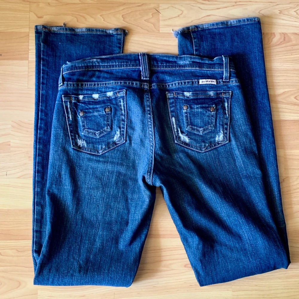 Just Use Straight-Leg Jeans